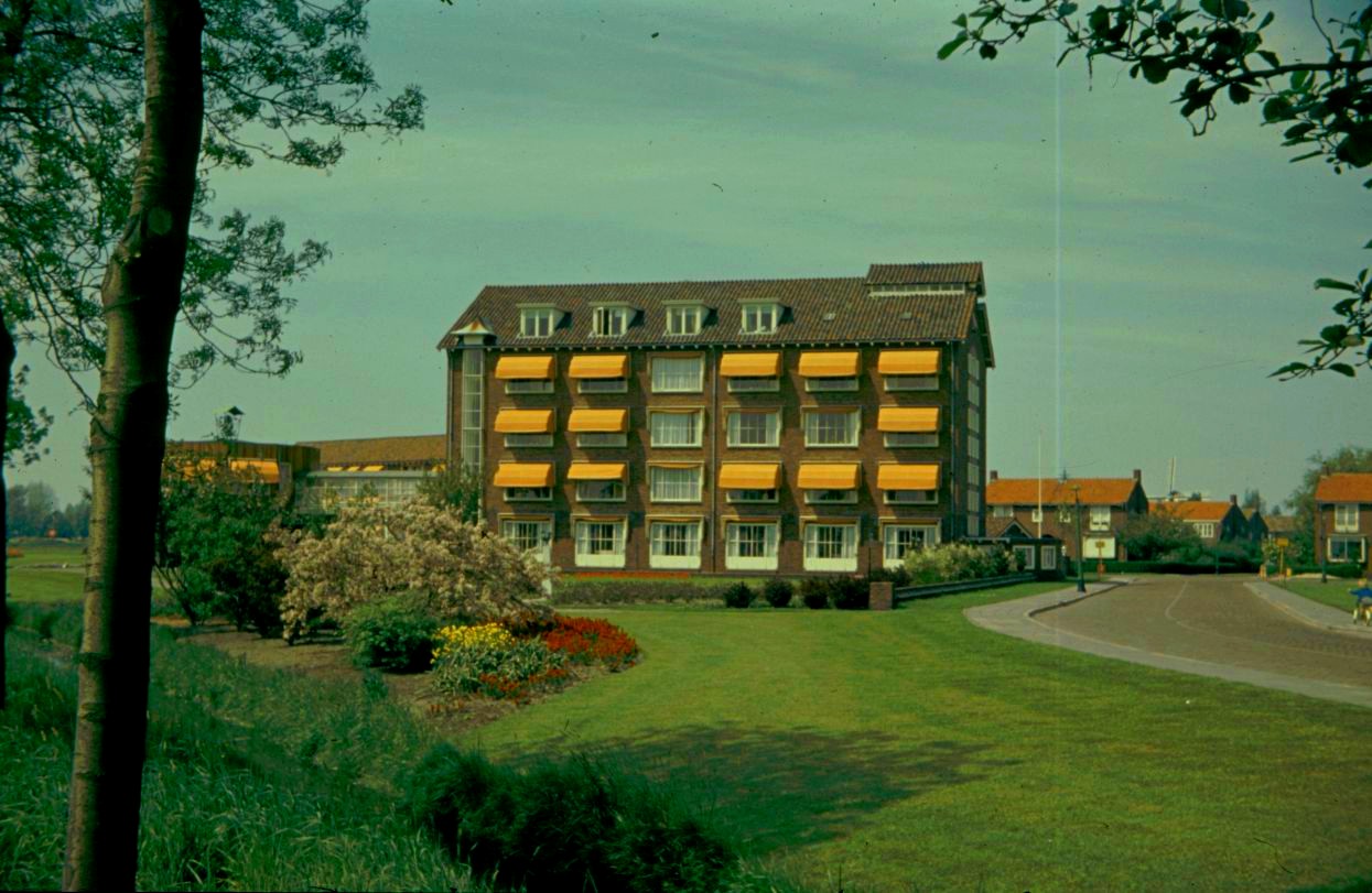 Bejaardenhuis Nifterlake (ca 1970) HKW 01612 D1612