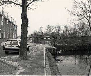 Achter ''t Vosje braakliggend terrein gesloopte Mulo-school (ca 1980) 
