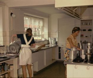 Niftarlake keuken (ca 1965) HKW D0689